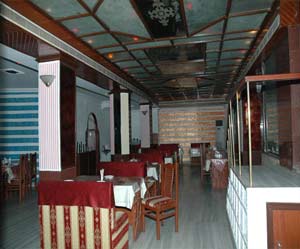 Paradise Hotel Kanpur Restaurant